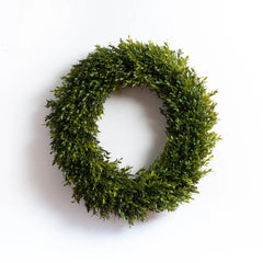 18” Boxwood Wreath, Round