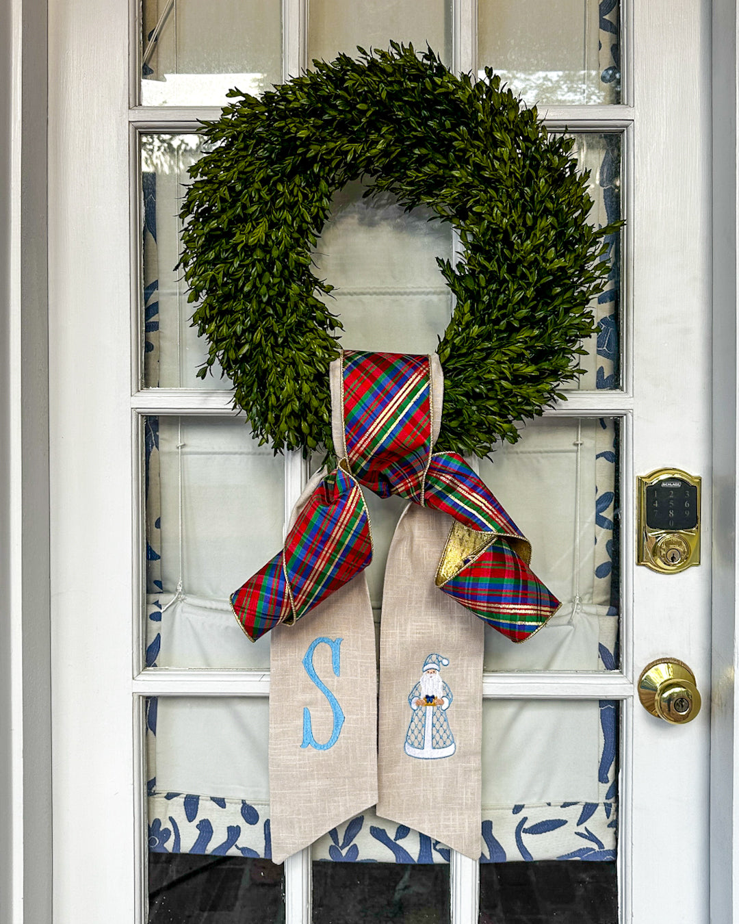 Herend Style Santa Wreath Sash