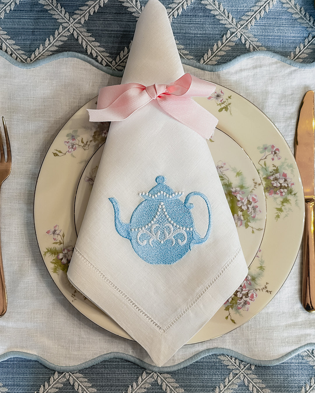 Embroidered Teapot Dinner Napkin (1)