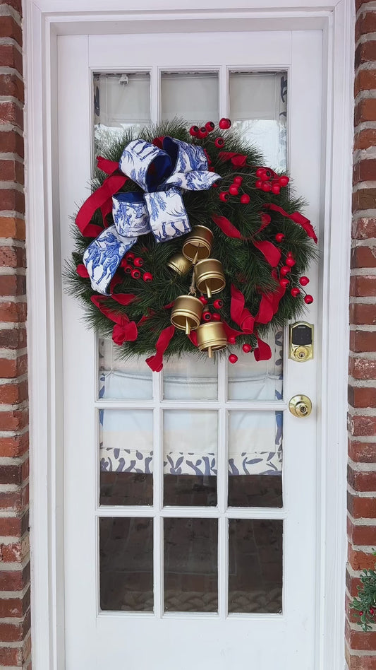 30” Long Needle Pine Wreath Emsemble